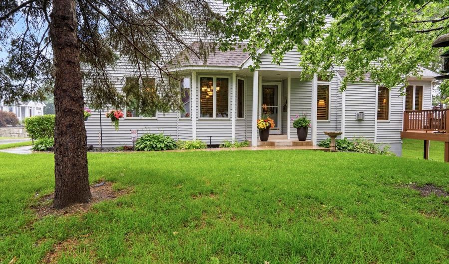 2751 Rivers Bluff Ln, Anoka, MN 55303 - 2 Beds, 3 Bath