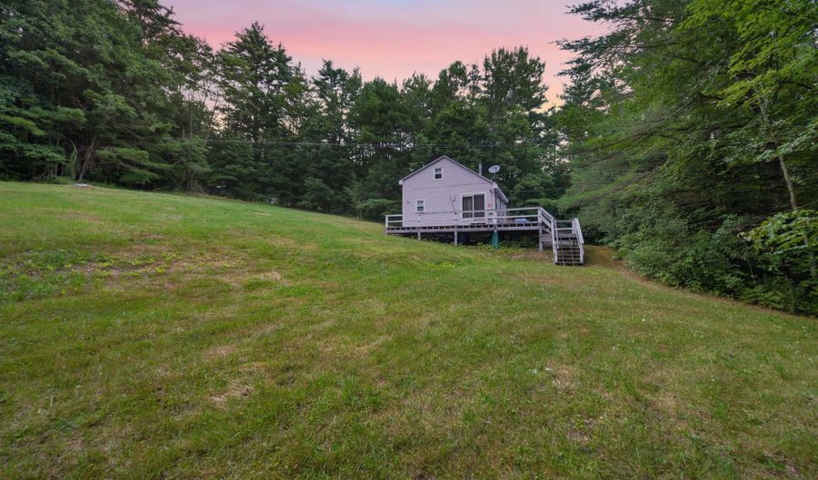 6-8 Field Dr, Ashland, NH 03217 - 3 Beds, 1 Bath