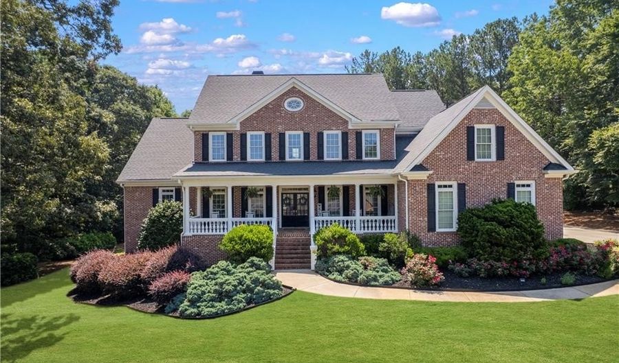 4759 Highland Point Dr, Auburn, GA 30011 - 5 Beds, 5 Bath