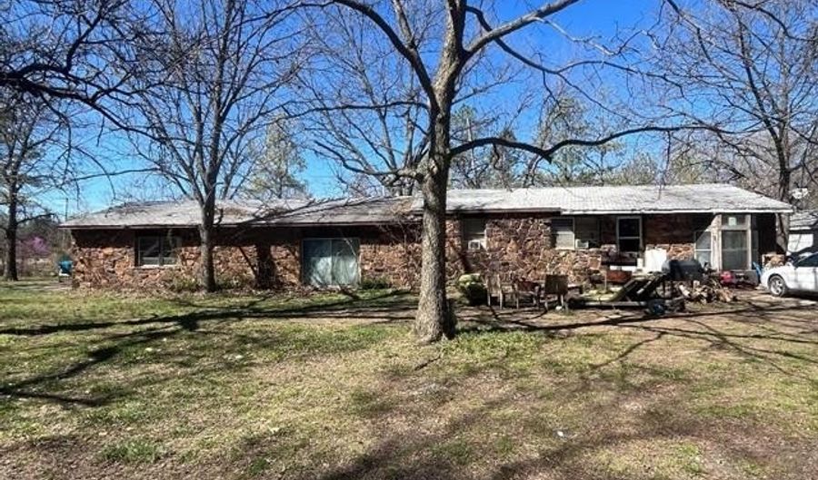 2109 S Johnstone, Bartlesville, OK 74003 - 2 Beds, 1 Bath