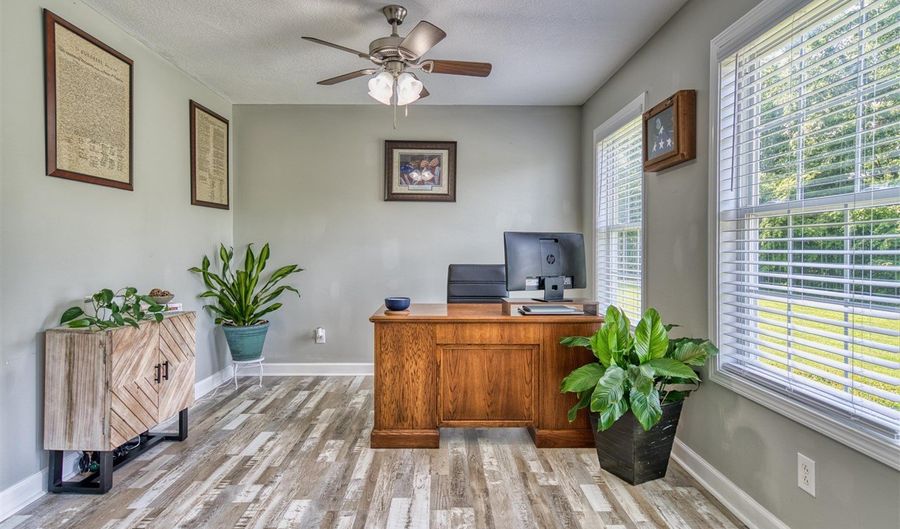270 River Chase Rd, Allensville, KY 42204 - 3 Beds, 3 Bath