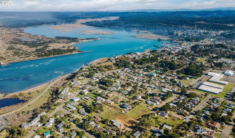 8 Th St SW, Bandon, OR 97411 - 0 Beds, 0 Bath