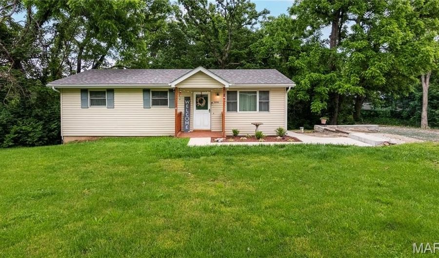 5090 Ridgeview Dr, Arnold, MO 63010 - 3 Beds, 1 Bath