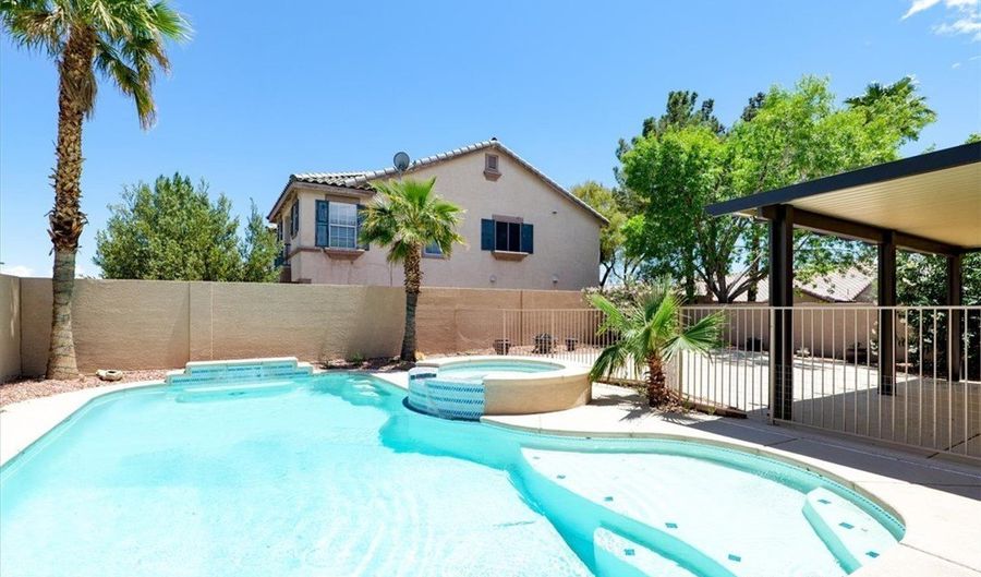 3040 Carbondale St, Las Vegas, NV 89135 - 5 Beds, 3 Bath