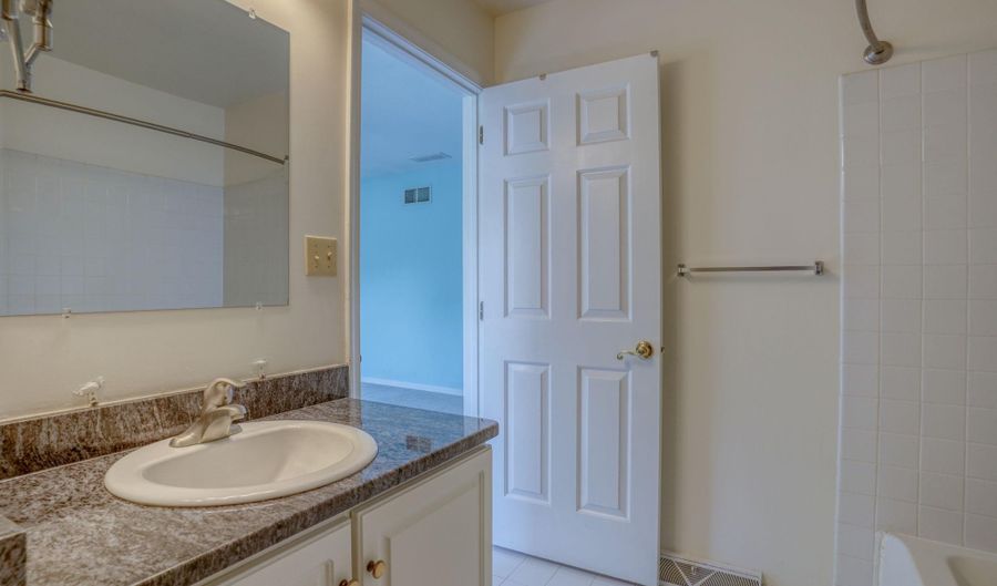 105 QUAIL RUN, Camden Wyoming, DE 19934 - 4 Beds, 6 Bath