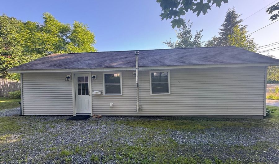 121 McCall St, Bennington, VT 05201 - 2 Beds, 1 Bath