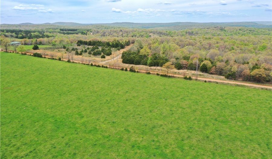 Carroll 972, Alpena, AR 72611 - 0 Beds, 0 Bath