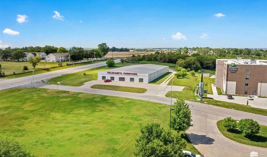 101 Lafayette Ave, Abilene, KS 67410 - 0 Beds, 0 Bath