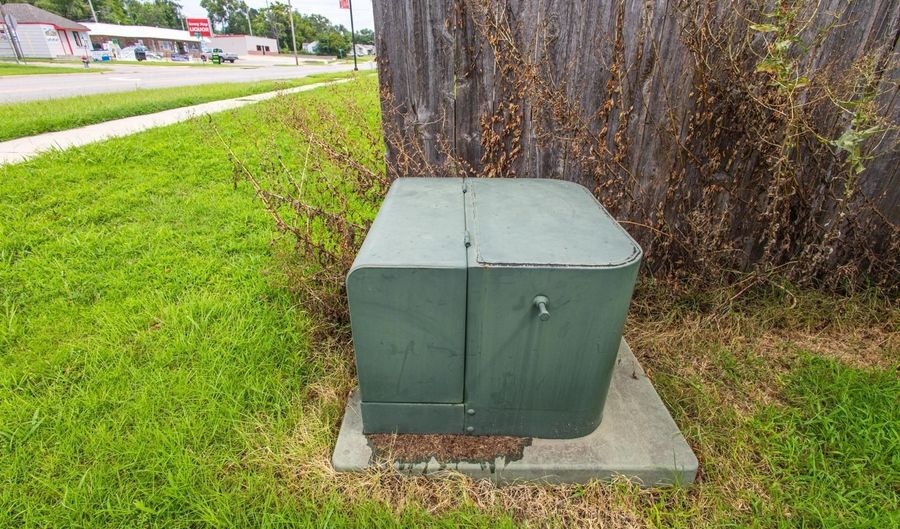 1302 N Ohio, Augusta, KS 67010 - 0 Beds, 0 Bath