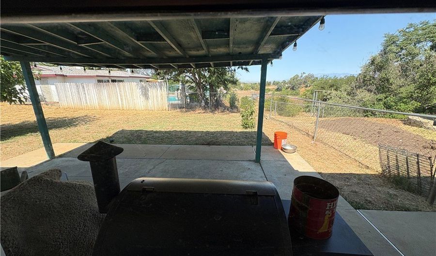 12968 6th St, Yucaipa, CA 92399 - 3 Beds, 2 Bath
