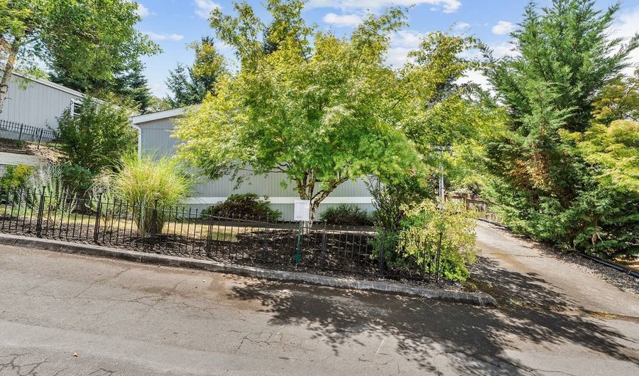 14995 S Blue Vista Dr 342, Oregon City, OR 97045 - 3 Beds, 2 Bath