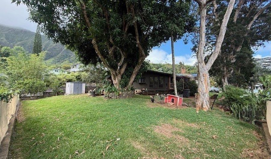 47-646 Melekula Rd, Kaneohe, HI 96744 - 3 Beds, 2 Bath