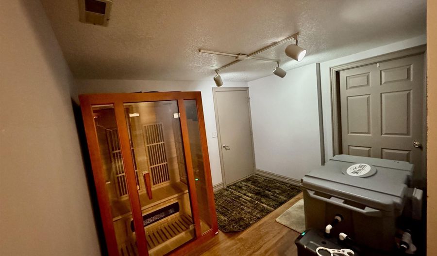 3610 County Road 39, Auburn, IN 46706 - 4 Beds, 3 Bath