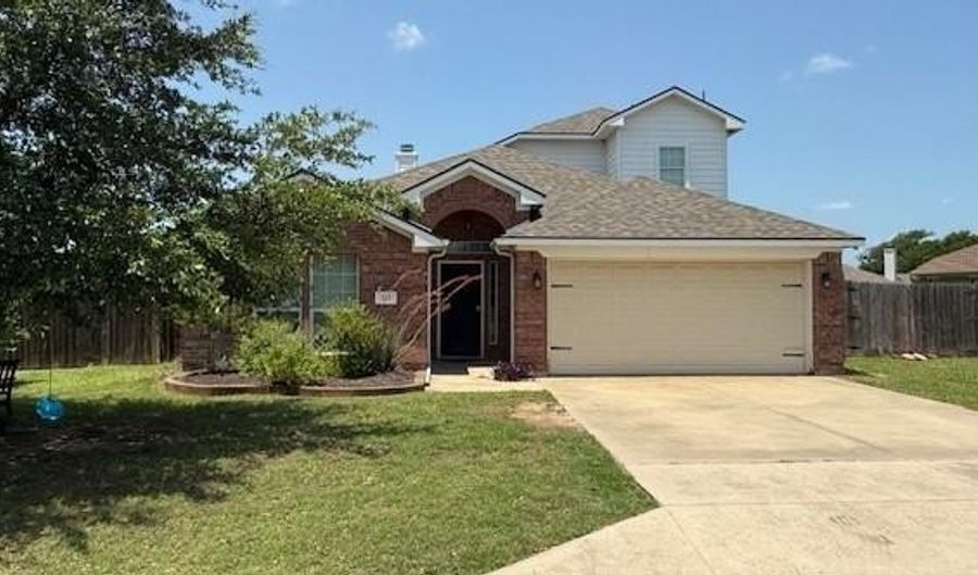 313 Smyth St, Aledo, TX 76008 - 3 Beds, 3 Bath