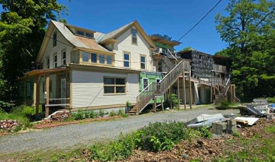 33 Oak St, Brattleboro, VT 05301 - 0 Beds, 0 Bath