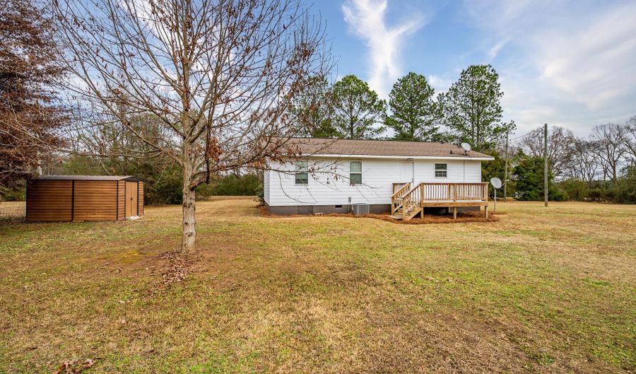 1181 GLADES Rd, Madison, GA 30650 - 3 Beds, 2 Bath