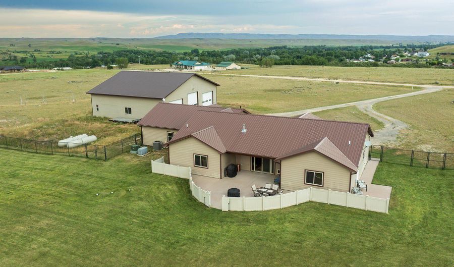 169 Eagle Ridge Trl, Dayton, WY 82836 - 4 Beds, 4 Bath
