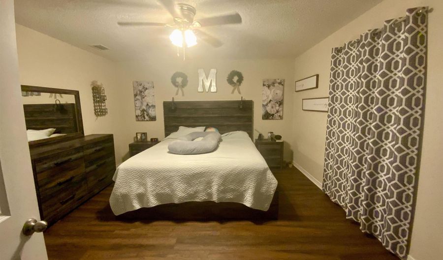 15681 Lee Ave, Bay Minette, AL 36507 - 3 Beds, 2 Bath