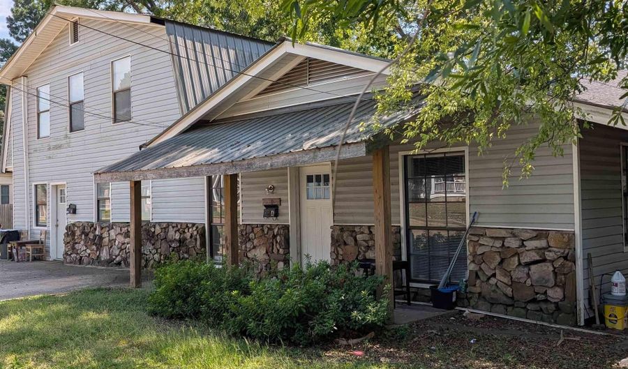 1103 Caddo St, Arkadelphia, AR 71923 - 0 Beds, 0 Bath