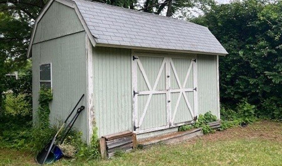188 Prindle Ave, Ansonia, CT 06401 - 4 Beds, 2 Bath