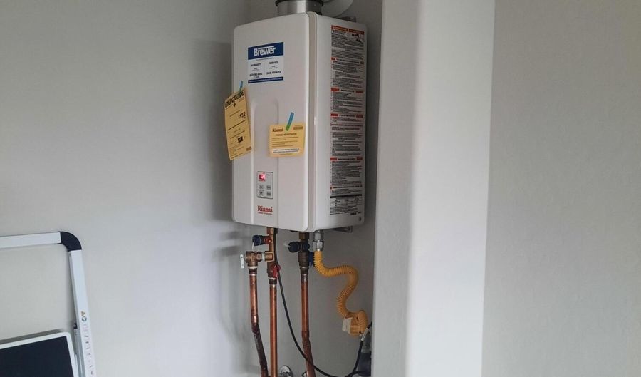 27458 W OSPREY Dr, Buckeye, AZ 85396 - 2 Beds, 2 Bath