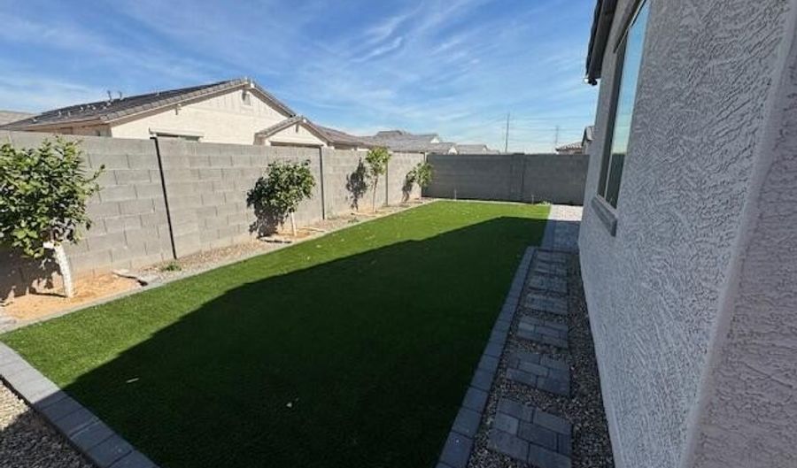 12430 W Levi Dr, Avondale, AZ 85323 - 4 Beds, 2 Bath