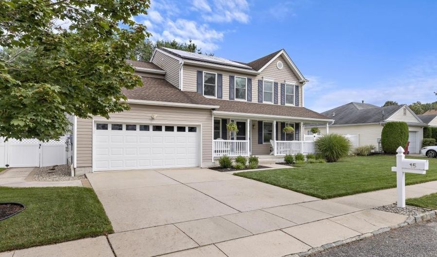 15 Brentwood Dr, Bayville, NJ 08721 - 4 Beds, null Bath