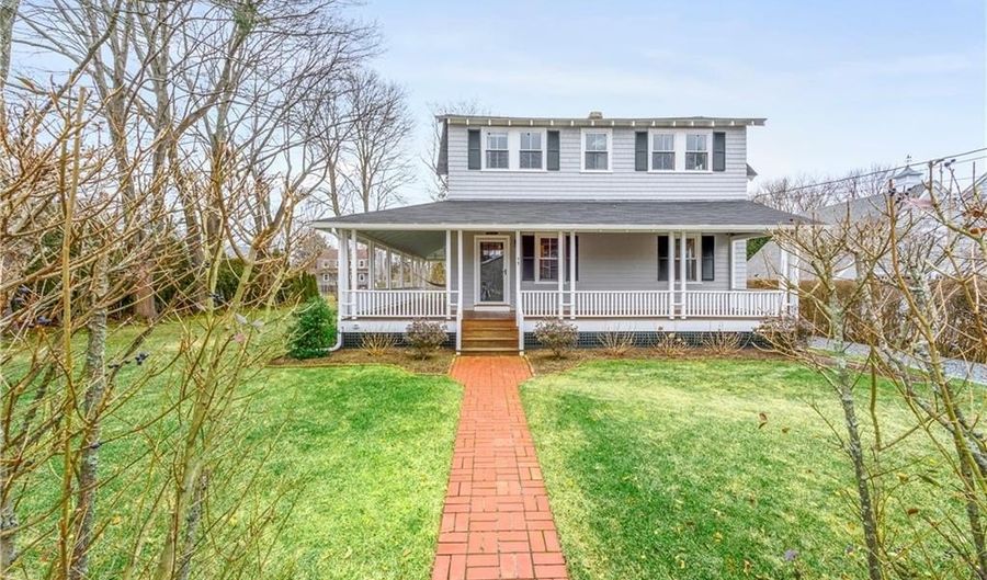 59 Mount Hope Ave, Jamestown, RI 02835 - 3 Beds, 2 Bath