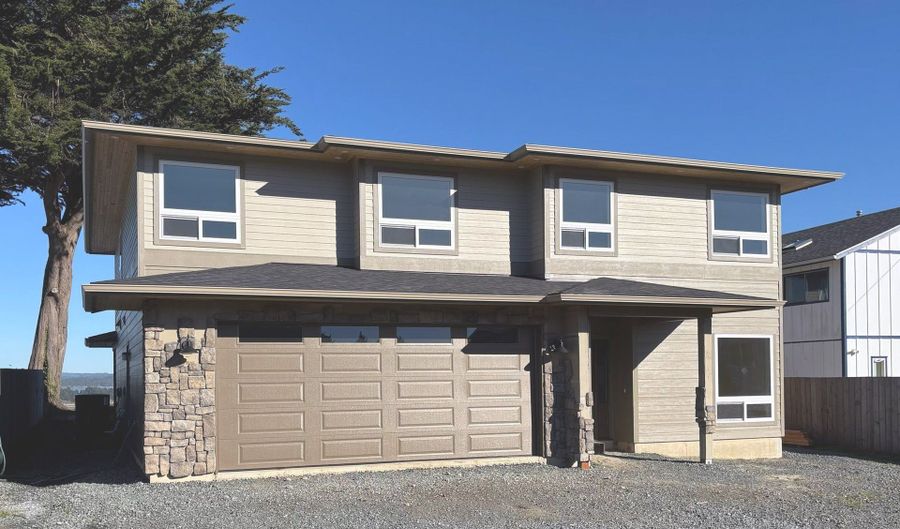 360 2ND St, Bandon, OR 97411 - 4 Beds, 3 Bath