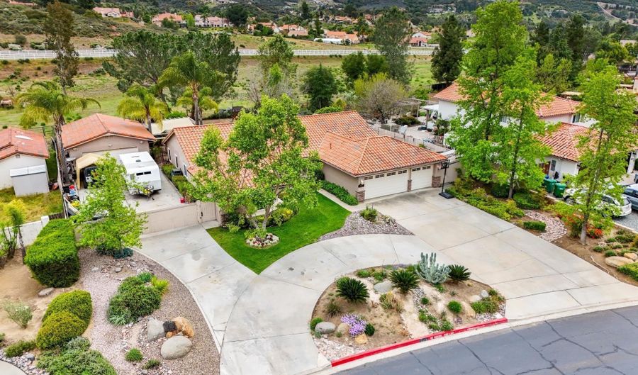 8873 Hunter Pass, Alpine, CA 91901 - 4 Beds, 3 Bath