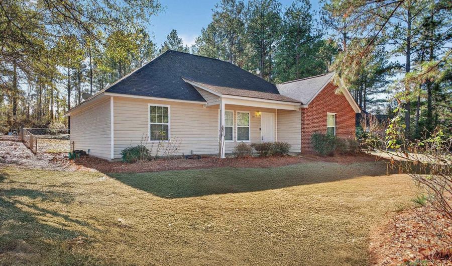 1539 Ben Franklin Rd, Leesville, SC 29070 - 3 Beds, 2 Bath