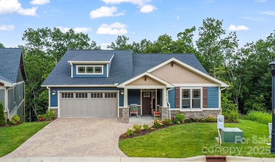 21 Craftsman Overlook Rdg, Arden, NC 28704 - 4 Beds, 3 Bath