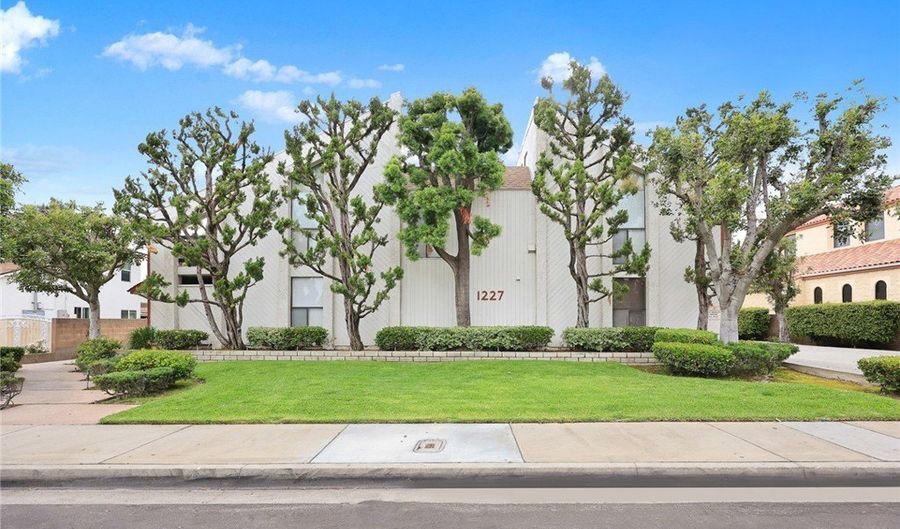 1227 Temple City Blvd 4, Arcadia, CA 91007 - 3 Beds, 2 Bath