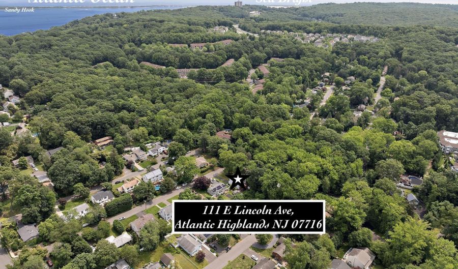 111 E Lincoln Ave, Atlantic Highlands, NJ 07716 - 4 Beds, 2 Bath