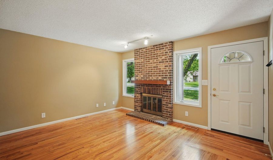 1405 Indiana Ave, Ames, IA 50014 - 2 Beds, 3 Bath