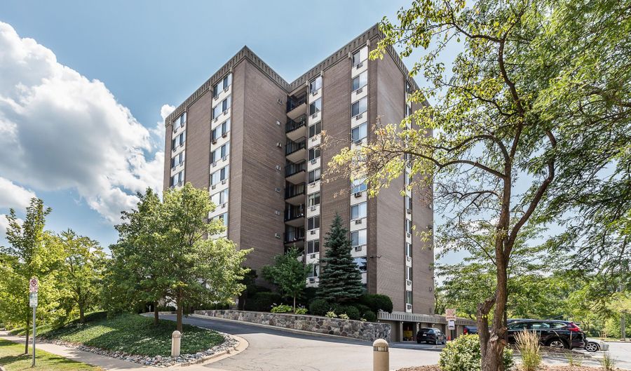 1050 Wall St 8D, Ann Arbor, MI 48105 - 3 Beds, 2 Bath
