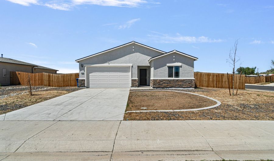 481 Agate Ln, Fallon, NV 89406 - 3 Beds, 2 Bath