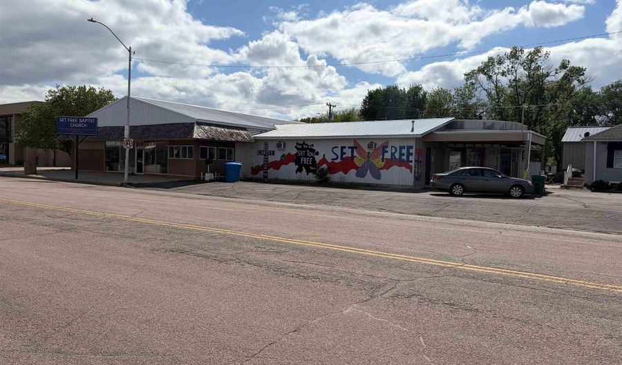213 N 3rd St, Beresford, SD 57004 - 0 Beds, 0 Bath