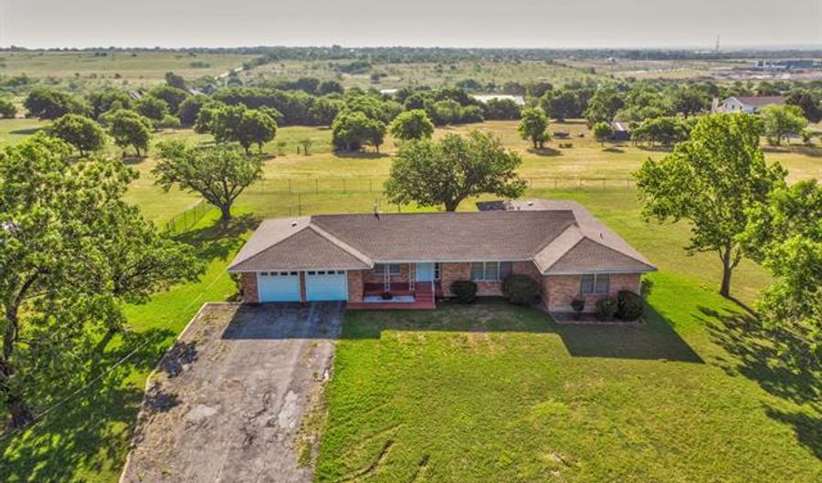 11360 Chapin Rd, Aledo, TX 76008 - 3 Beds, 2 Bath