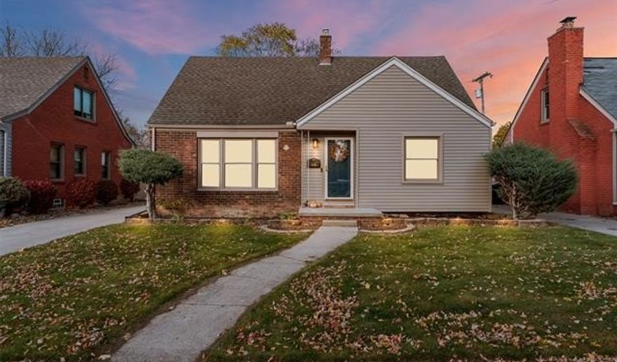 15570 Angelique Ave, Allen Park, MI 48101 - 3 Beds, 2 Bath