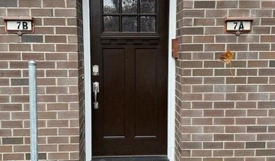 7 Elgin St B, Albany, NY 12205 - 2 Beds, 1 Bath