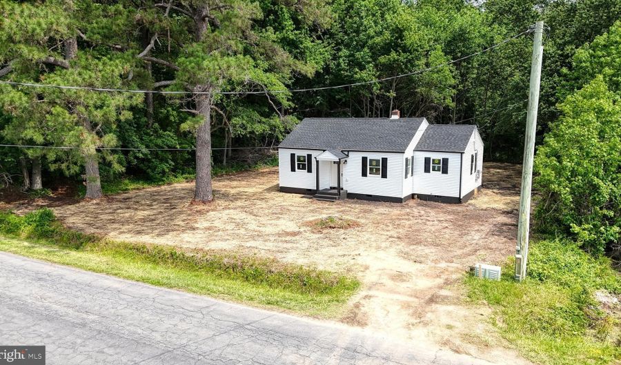 15237 BLANCHARD Rd, Bridgeville, DE 19933 - 3 Beds, 1 Bath