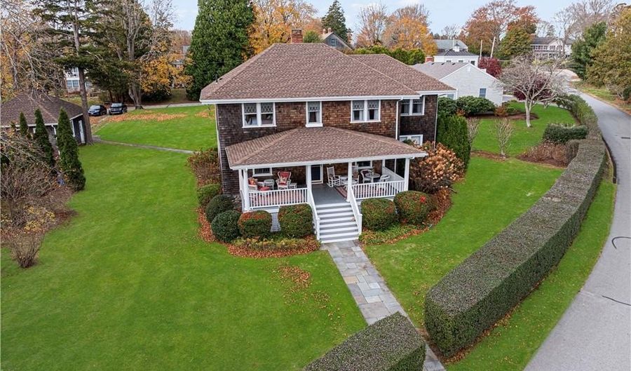 63 Longfellow Rd, Jamestown, RI 02835 - 4 Beds, 4 Bath