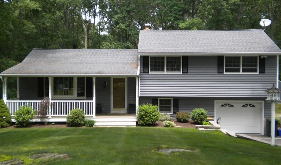 18 Evers Dr, Wolcott, CT 06716 - 3 Beds, 2 Bath