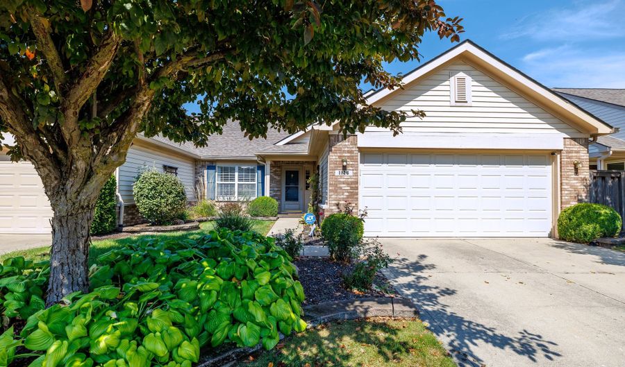 1126 Nanwich Ct, Indianapolis, IN 46217 - 2 Beds, 2 Bath