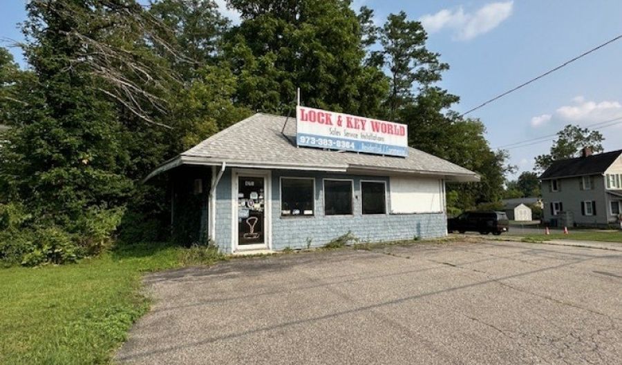 471 Rt 206, Andover, NJ 07860 - 0 Beds, 0 Bath
