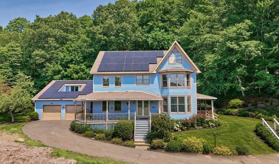 45 Carmel Rd, Bethany, CT 06524 - 3 Beds, 3 Bath