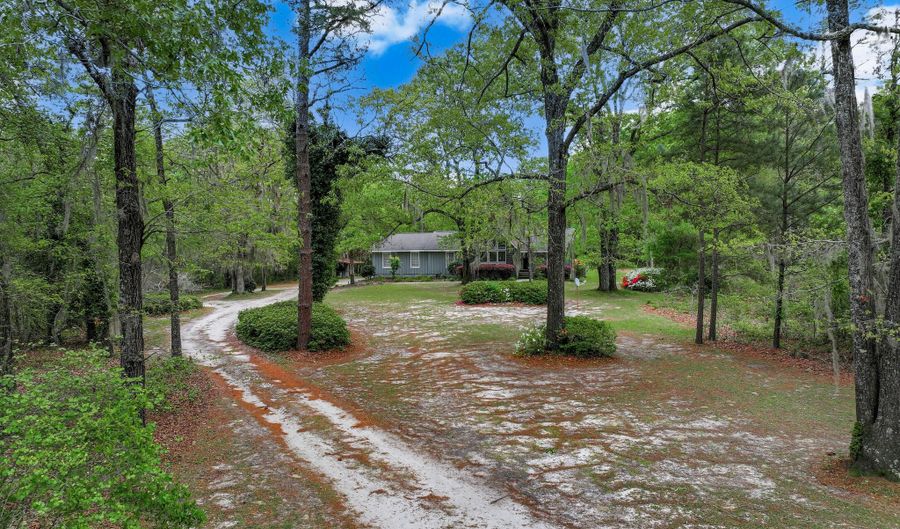 45 Daisy Ln, Barnwell, SC 29812 - 3 Beds, 2 Bath
