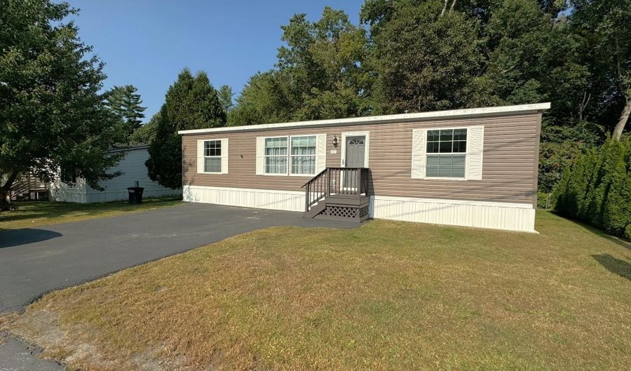 117 Morways Park, Charlestown, NH 03603 - 3 Beds, 2 Bath