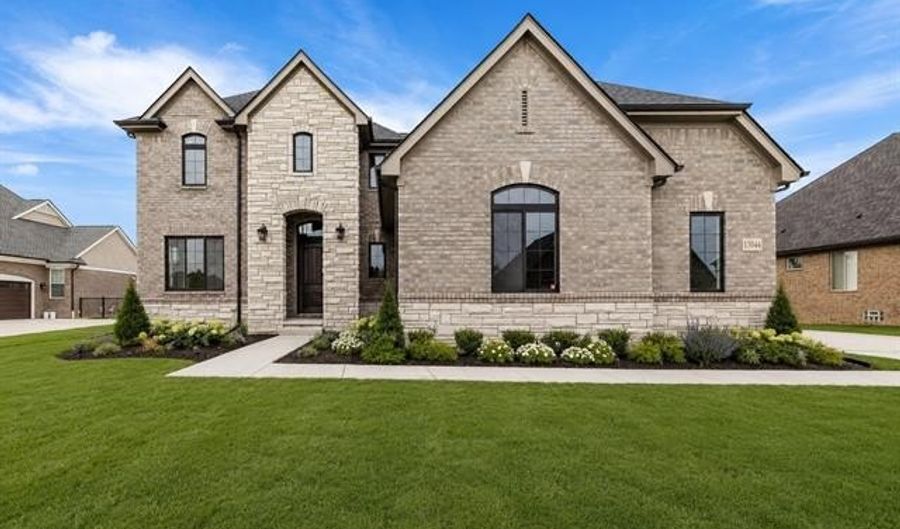 2166 Heidi Dr, Addison Twp., MI 48370 - 4 Beds, 3 Bath